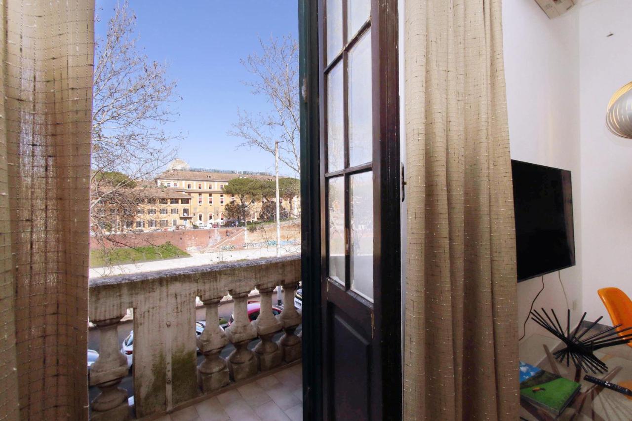 4Bnb - Tiberina Spacious Apartment Rzym Zewnętrze zdjęcie